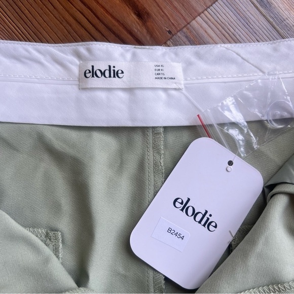 Elodie Pleated Pistachio Women's Pant Size XL SKU#B2454 - Picture 6 of 12